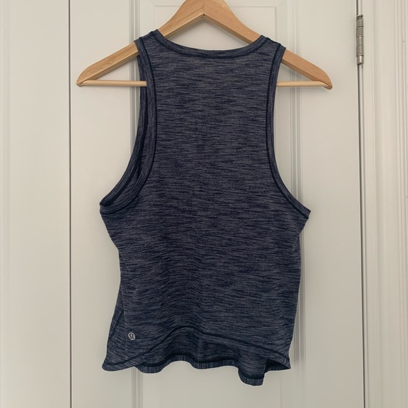 lululemon navy tank top - Picture 5 of 10